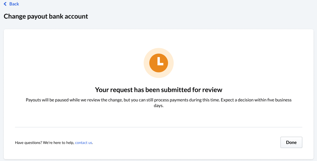 Afbeelding die 'Je verzoek is ter controle ingediend' weergeeft en waarbij een oranje wijzerplaat zichtbaar is.